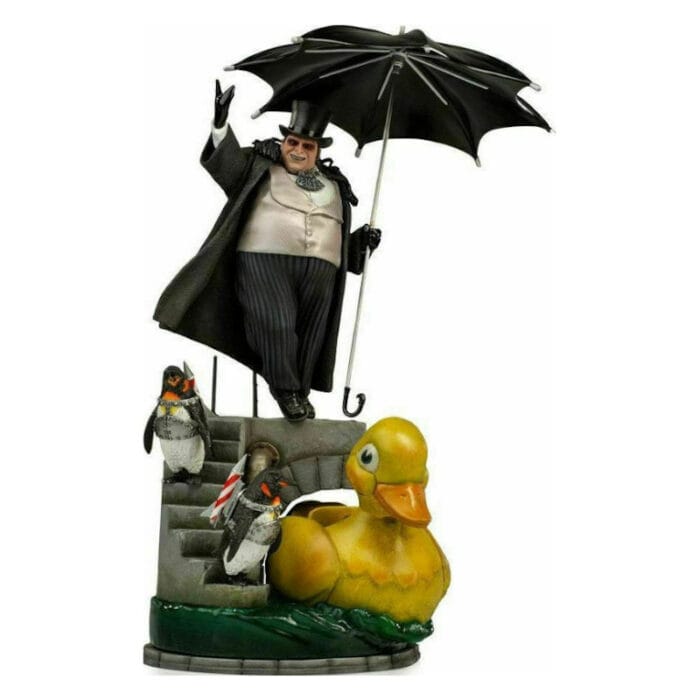Batman Returns–Penguin Figure Art Scale 1/10